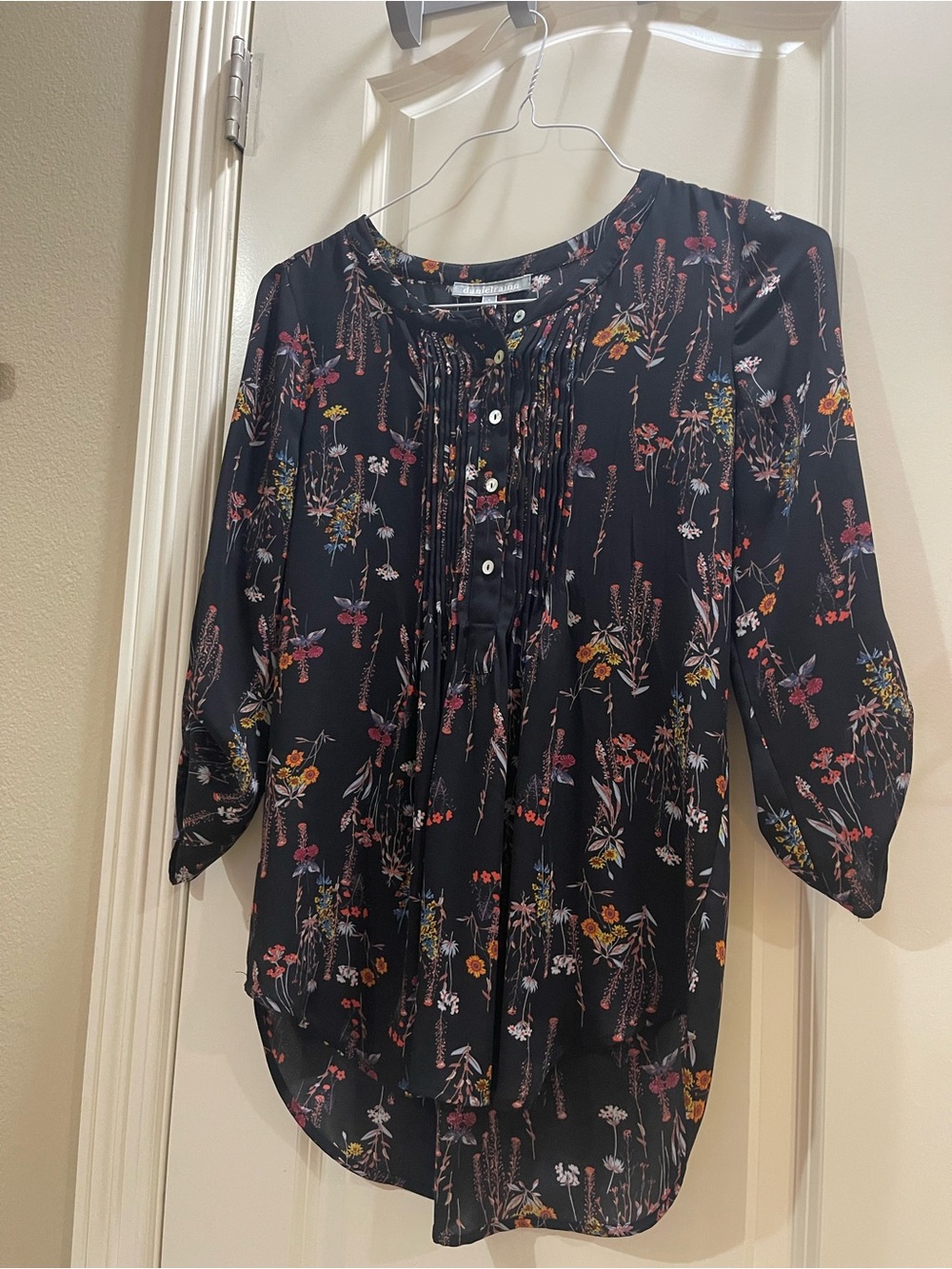 Daniel Rainn Black Floral Pintuck Blouse